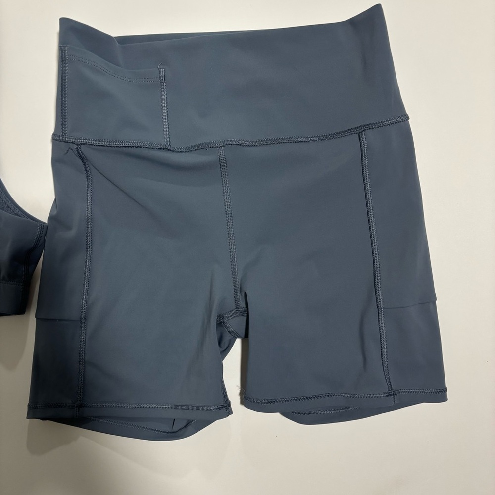 Vuori Blue Bra and Shorts Set - Picture 7 of 11